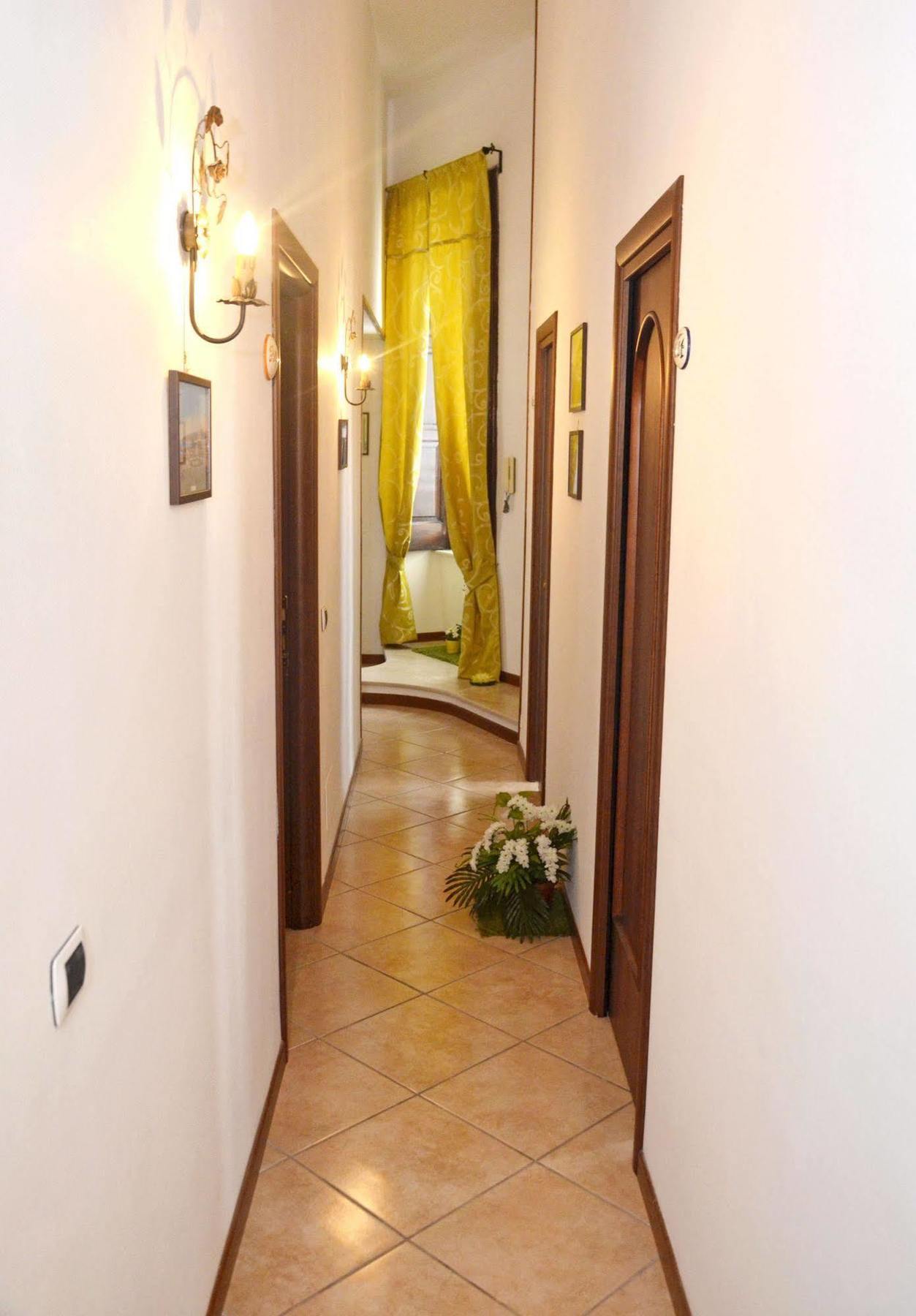 Bed & Breakfast A Castel Capuano Napoli Eksteriør bilde