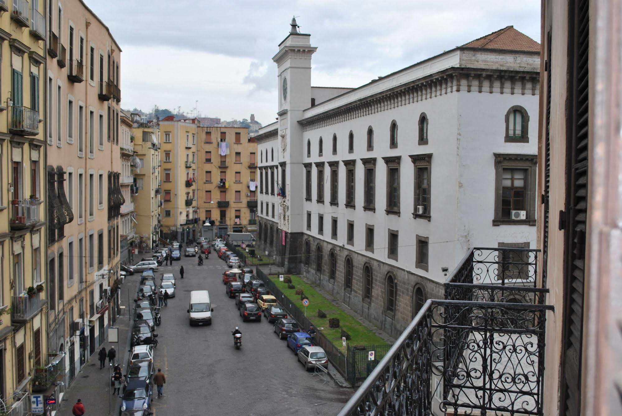 Bed & Breakfast A Castel Capuano Napoli Eksteriør bilde